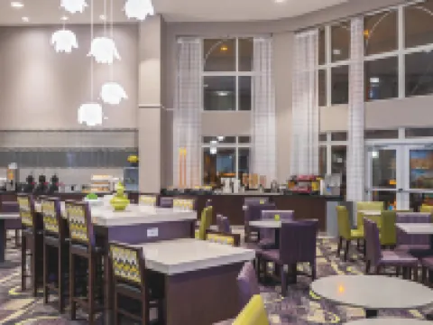 La Quinta Inn & Suites by Wyndham Flagstaff Hotels in Flagstaff