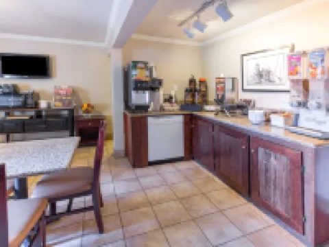 Global Inn Hotels in Coos Bay