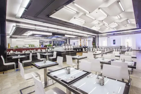 Grandior Hotel Prague Отели в г. Прага