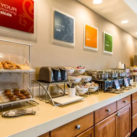 Comfort Suites Mattoon East