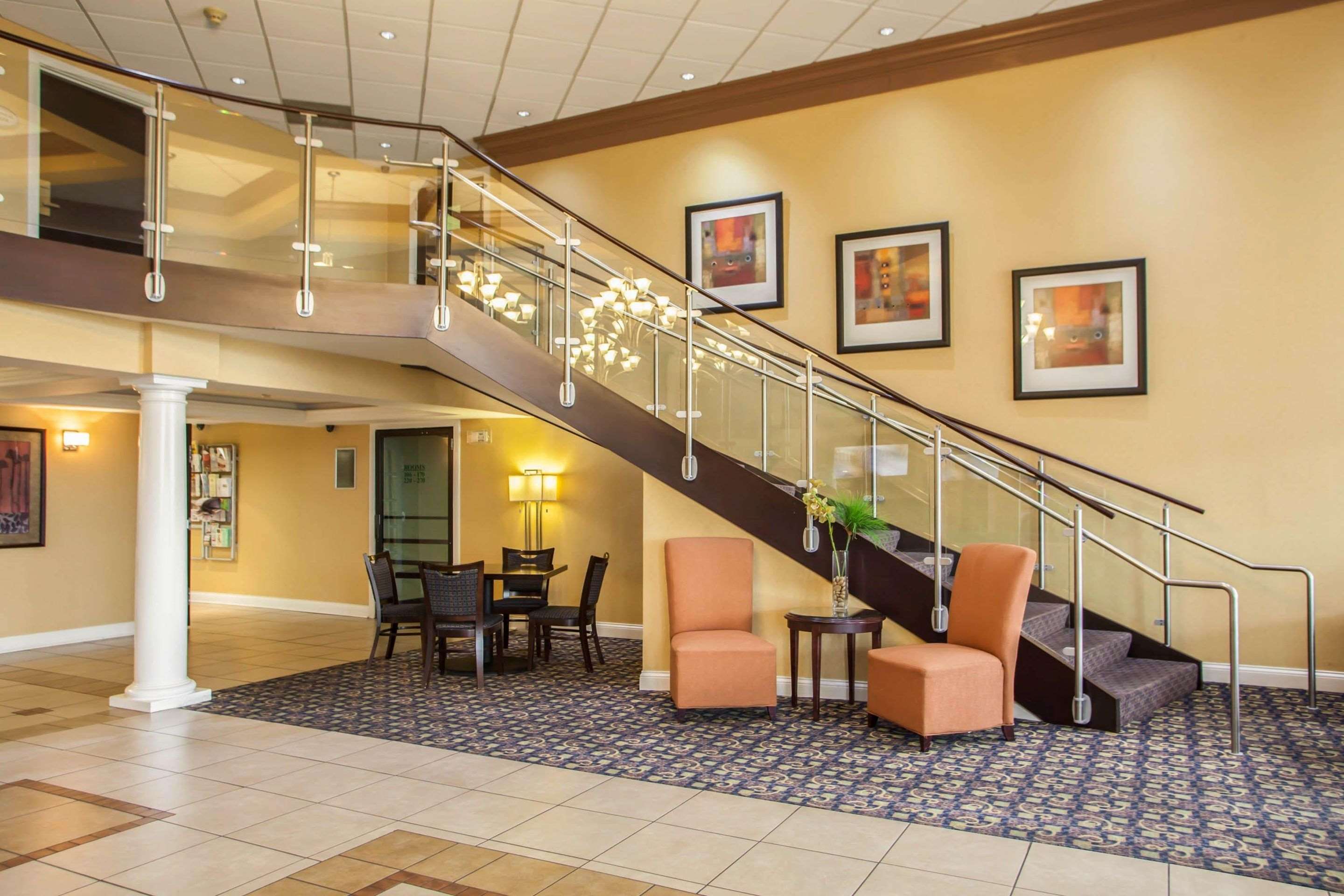 Quality Inn and Suites St Charles - West Chicago