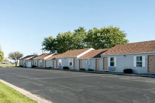 Rodeway Inn & Suites Hotels in Austin