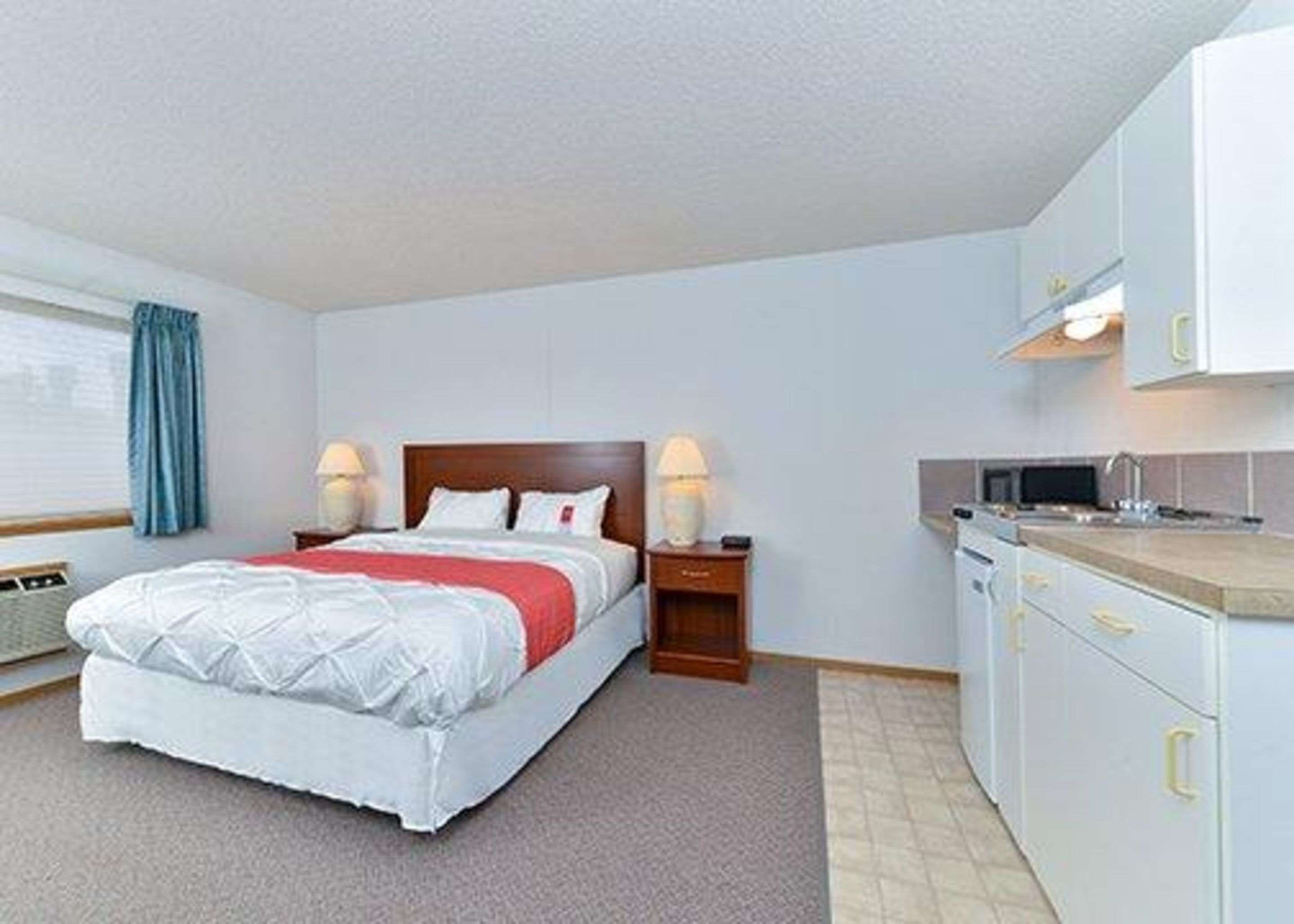 Economy Stay & Suites Tacoma