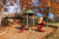 Hilton Vacation Club the Falls Village Branson