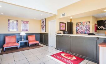 Econo Lodge Inn & Suites Lodi - Wine Country Area