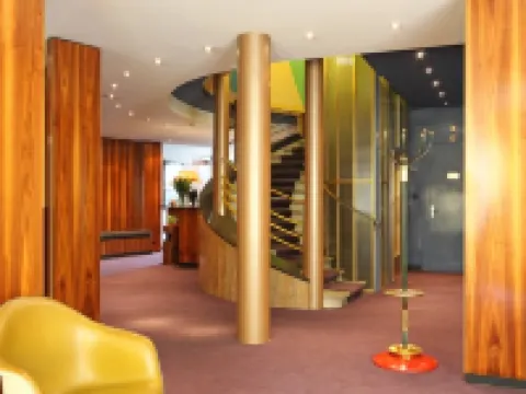 โรงแรมเบอร์นินา เจนีวา โรงแรมในเจนีวา