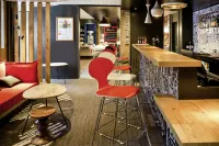 Hotel Ibis Paris-Gennevilliers. Hôtels à : Gennevilliers