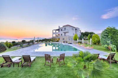 Marini Luxury Apartments and Suites