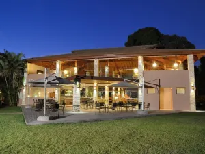 Hotel Real Villa Bella