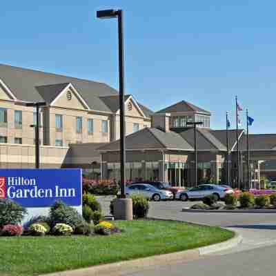 Hilton Garden Inn Evansville Hotel Exterior