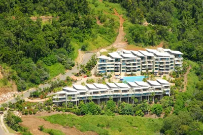 Azure Sea Airlie Beach Resort