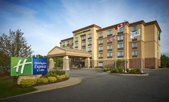 Holiday Inn Express & Suites Huntsville - Muskoka