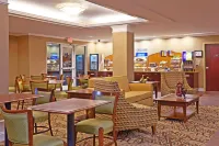 Holiday Inn Express & Suites Southern Pines-Pinehurst Area Hotels in Aberdeen