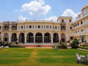 The Raj Palace (Small Luxury Hotels of The World)