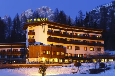 Hotel Mirage Các khách sạn ở San Vito di Cadore