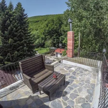 Tasia Mountain Hotel