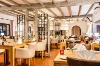 Les Bains Gardians Hotels in Saintes-Maries-de-la-Mer