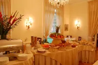 Hotel Canali, Portofino Coast Hotels in Rapallo