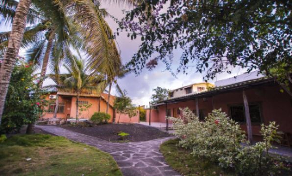 Mi Caleta Inn - Housity