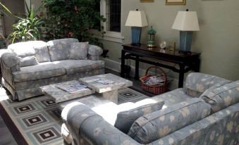 La Rosetta Bed & Breakfast - Housity
