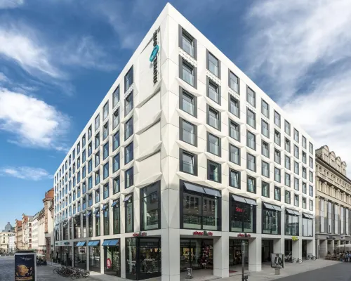 Motel One Leipzig-Augustusplatz Hotels near Gewandhaus