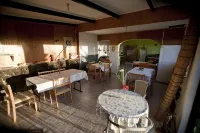 KeuhenuaEcoHostal Hotels in Hanga Roa