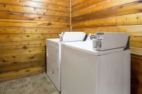 Super 8 by Wyndham Chadron NE - Pet friendly