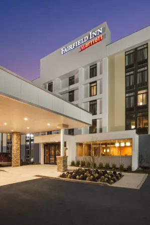 Fairfield Inn East Rutherford Meadowlands Отели рядом с достопримечательностью «Hasbrouck Heights Recreation»