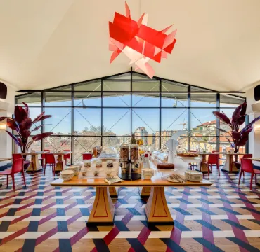 C-Hotels Rubens Отели рядом с достопримечательностью «Санта-Мария-делле-Грацие»