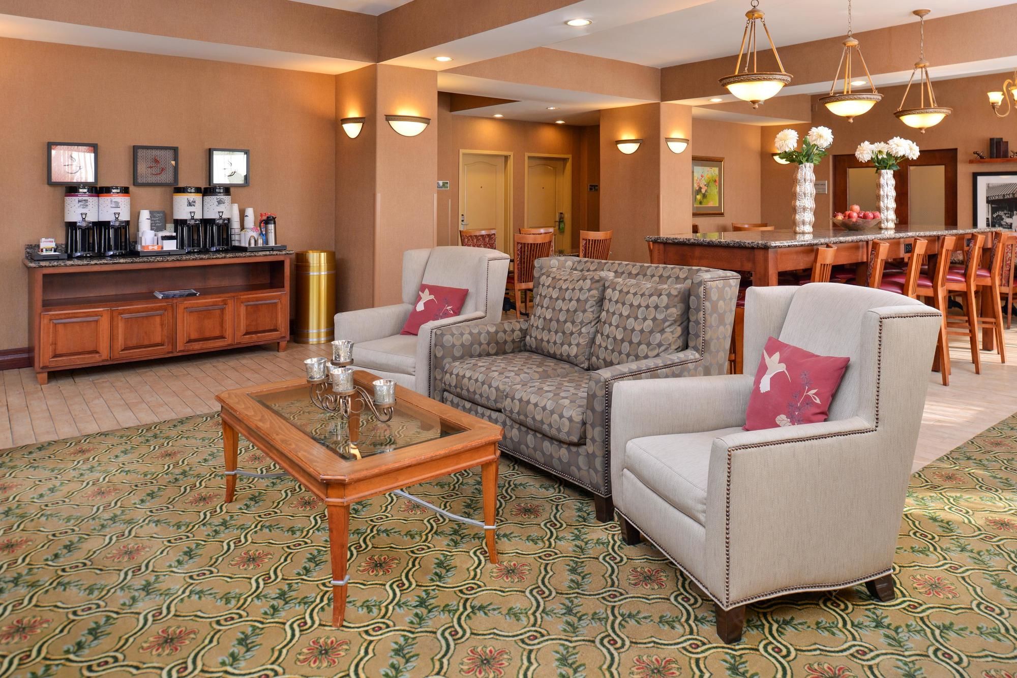 Hampton Inn Kansas City Northeast