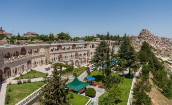 Uchisar Kaya Otel