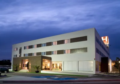 Las Bóvedas Hotel dekat Science Faculty