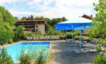 Natur- Und Wanderhotel am Steinbachtal