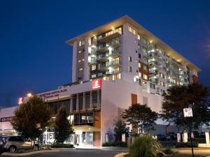 Toowoomba Central Plaza Apartment Hotel Official