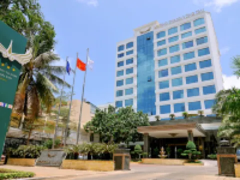 Muong Thanh Holiday Vung Tau Hotels in Vung Tau