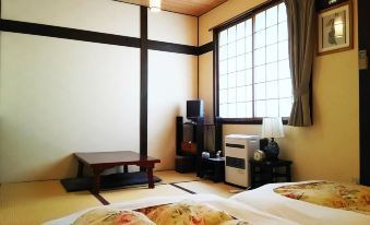 Rickshaw Inn
