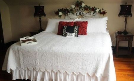 Southard House Bed and Breakfast Inn - Housity