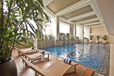 KL Serviced Residences Managed by HII Hotel in zona Port Royal Place
