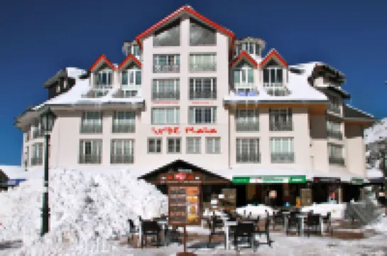 Inside Plaza Sierra Nevada