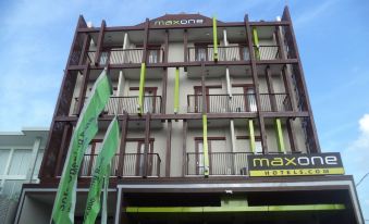 Boss Legian Hotel Powered by Archipelago