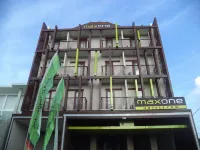 Boss Legian Hotel Powered by Archipelago Hotel in zona Italian Corner Bali