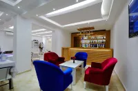 Fuda Hotel - Nouto- ja jättöpalvelut