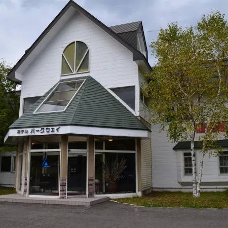 Hotel Parkway