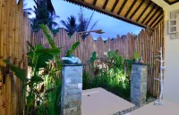 Kies Villas Lombok Hotels in Pujut
