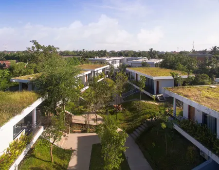 Hillocks Hotel & Spa Отели рядом с достопримечательностью «Siem Reap Driver»