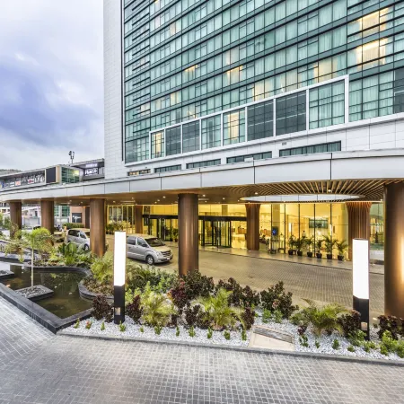 The Stanley Hotel & Suites Отели рядом с достопримечательностью «Заповедник Порт-Морсби»