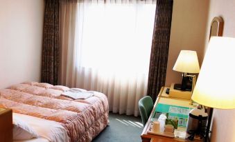 Palace Inn Toyota - Housity