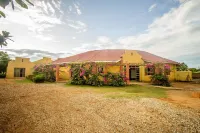nv fort lugard hotel