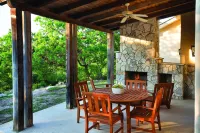 WorldMark Hunt – Stablewood Springs Resort