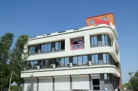FabHotel Siddharth Inn - Nr Siddharth Bunglows Hotel a Kalol
